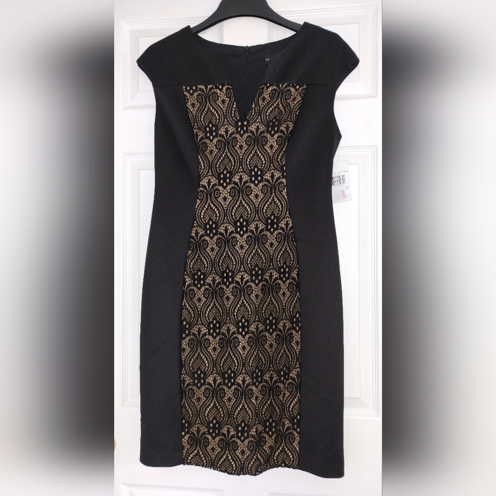 Connected Apparel Elegant Black and Gold Patterned Dress